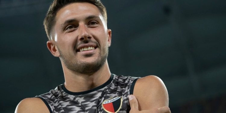 Alavés de España hizo oficial la contratación de Garcés