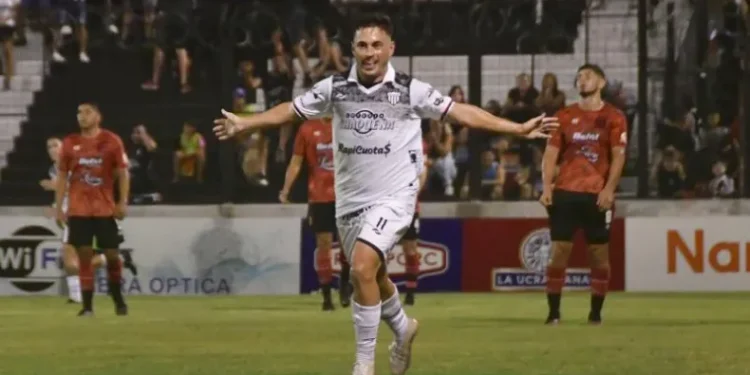 Un mediocampista ofensivo vuelve a estar en el radar de Colón ante la lesión de Lago