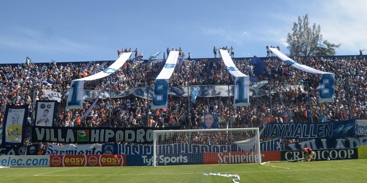 Otro equipo se quedó sin técnico: Renunció un ex Unión