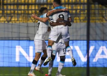 Racing venció a Huachipato y acaricia los cuartos de final de la Copa Sudamericana