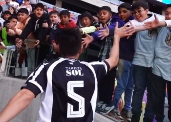 Vega volvió a Central Córdoba, fue figura y los hinchas enloquecen: «Es una leyenda»