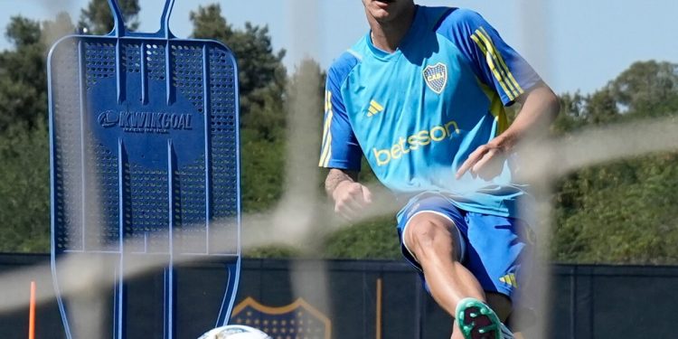Boca recupera a Kevin Zenón y Cristian Medina para jugar ante Independiente Rivadavia