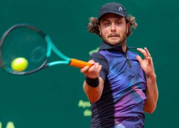 Contundente derrota de Marco Trungelitti en el ATP 250 de Hangzhou