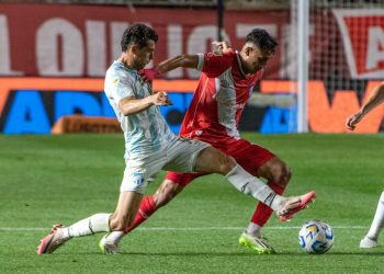 En un partido atractivo, Argentinos y Atlético Tucumán igualaron sin goles