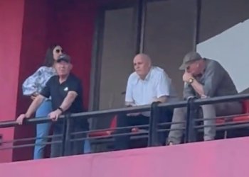 Video: Spahn fue a ver Los Pumas a Colón y los hinchas de Unión reaccionaron