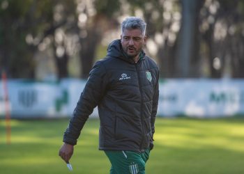 Munúa seguirá al frente de Banfield ya que no pueden pagar la rescisión de su contrato