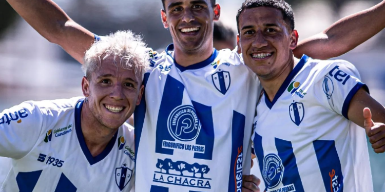 Nico Leguizamón marcó y su equipo lidera la Segunda de Uruguay