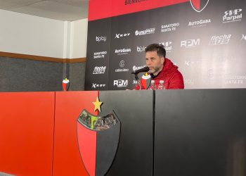 De Paoli rompió el silencio tras salir de Colón: «Tengo que arreglar el tema contractual con el club»