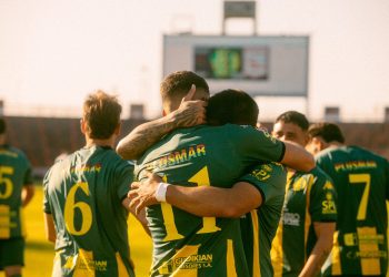 Goleó Aldosivi y recuperó terreno en la zona de Colón