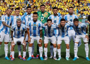 La presión de Julián y la solidez de Cuti fueron los puntos altos de la derrota ante Colombia