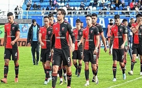 Colón visita este sábado a Temperley: ¿Cuándo juegan sus rivales?