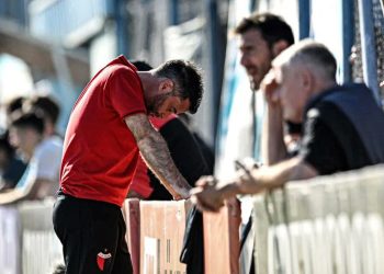 Colón oficializó el despido de Rodolfo De Paoli