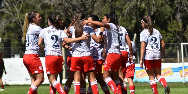 El femenino de Unión igualó de local con Defensores de Belgrano