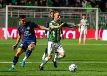 La impactante lesión que sufrió el ex Colón Kitu Díaz, figura de Banfield