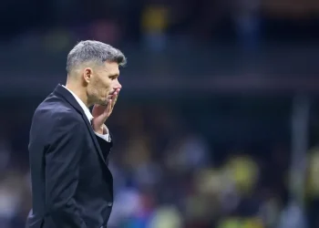 ¿Riquelme apunta a un ex jugador de Unión para reemplazar a Martínez?