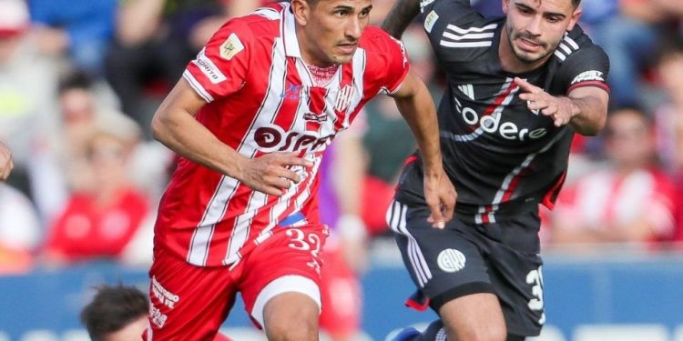 Nico Paz tiene un récord en la actual Liga Profesional