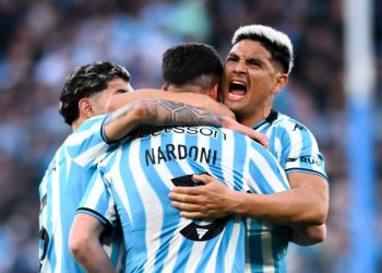 Con gol de Nardoni, Racing derrotó a Boca en el clásico de la fecha