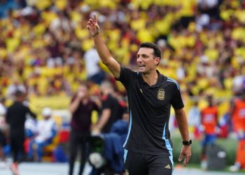 Lionel Scaloni: «Es evidente que el penal condicionó el partido.