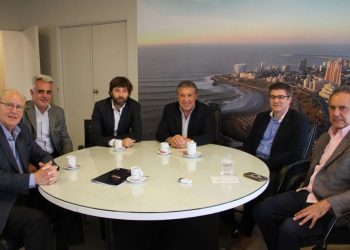 Scioli decidió involucrarse para analizar la situación del automovilismo en el país