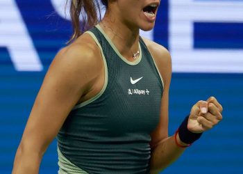 Como en la final olímpica, Zheng derrotó a Vekic en el partido femenino mas largo del Us Open
