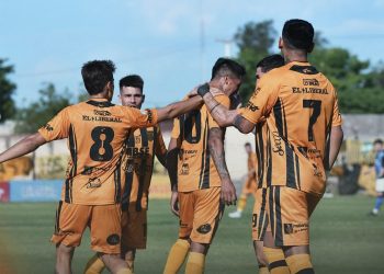 Suerte dispar para Colón: perdió Gimnasia y Tiro pero ganó Mitre