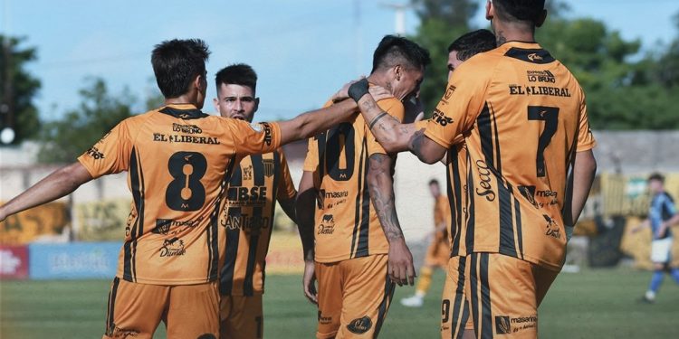 Suerte dispar para Colón: perdió Gimnasia y Tiro pero ganó Mitre