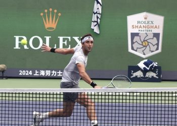 Masters 1000 Shanghái: Etcheverry ganó y Báez quedó eliminado en su debut