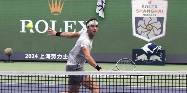 Masters 1000 Shanghái: Etcheverry ganó y Báez quedó eliminado en su debut