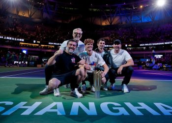 Sinner se coronó campeón del Masters 1000 de Shanghai, y le privó a Djokovic de obtener el título 100