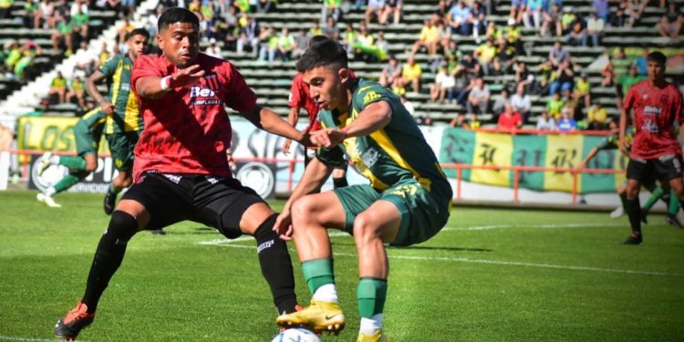 ¿Buena o mala para Colón? Perdió Aldosivi, pero con Defensores de Belgrano