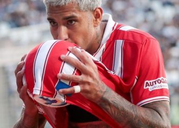 Balboa se despidió de sus compañeros y dejó la concentración de Unión