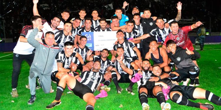 Central Córdoba venció a Huracán y es finalista de la Copa Argentina