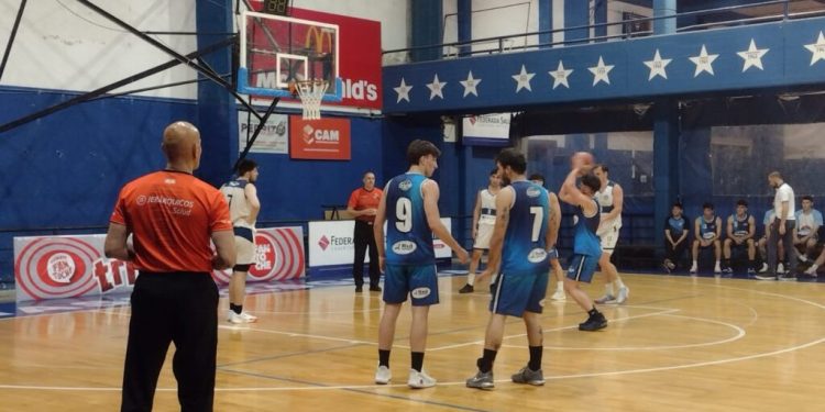 Alma, Gimnasia y Rivadavia festejaron en el Prefederal
