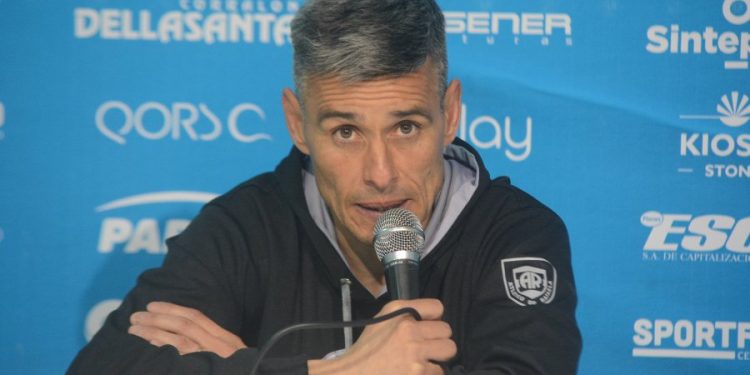 Juárez: «La trayectoria queda en el pasado y el presente es este»