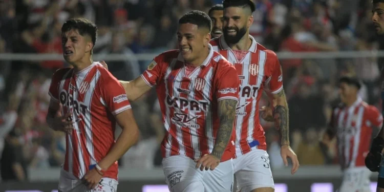 Unión deberá cortar varias rachas para meterse otra vez en zona de copas
