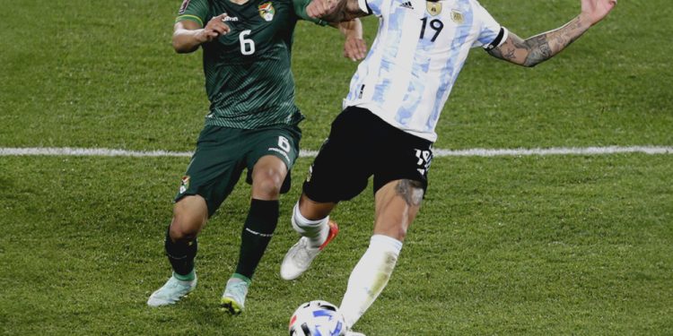 La Selección Argentina se impone ampliamente en el historial ante Bolivia