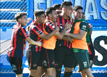 Patronato venció a Brown de Madryn y lo mandó al Federal A, Racing de Córdoba clasificó al reducido y Ferro jugará otro año más en la B