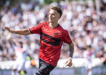 La fiesta fue de Platense en el clásico ante Argentinos Juniors