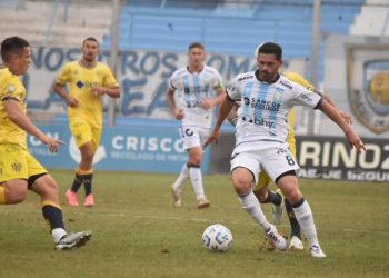 Antes de recibir a Colón, Rafaela debe vencer hoy a Almirante Brown