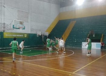 Clausura A2: Regatas (SF) vapuleó a Centenario