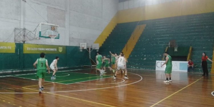 Clausura A2: Regatas (SF) vapuleó a Centenario