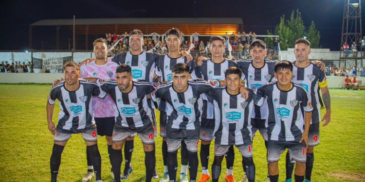 Video: el golazo de Tito Ramírez en el Regional Amateur