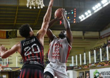 LNB: Unión frenó su racha ganadora en Corrientes