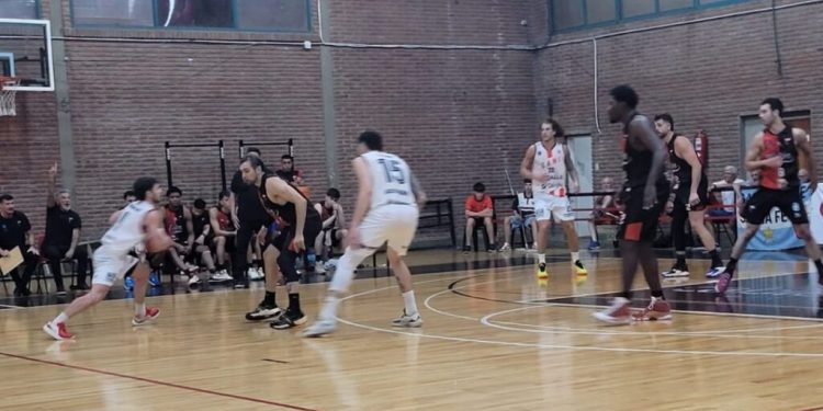 LAB: Colón no pudo con San Isidro en el Otrino