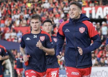 El particular posteo de Gastón González con Kevin Zenón tras la eliminación de Colón del Reducido