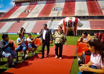 Se llevaron a cabo los primeros casamientos en el Estadio 15 de Abril