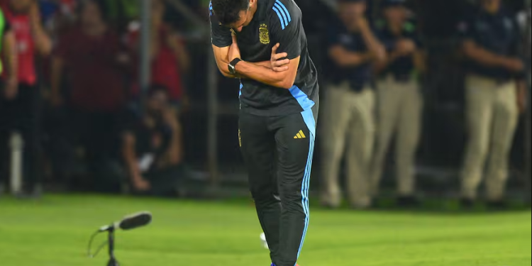 Lionel Scaloni: «Puedo decir un montón de cosas, pero no tiene sentido, porque parecería que fuera una excusa»