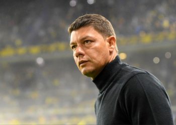 Battaglia: «Estoy dispuesto a sentarme a escuchar a Colón»