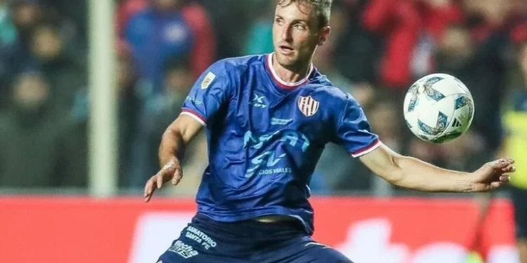 Unión confirmó que Bruno Pittón será operado el miércoles