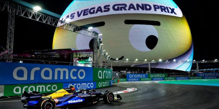 Colapinto terminó 18° en su segunda práctica en Las Vegas y sorprendió al decir: “Había olor a…”